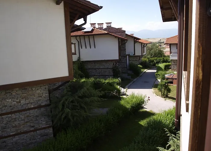 Maria, Complex Aleksandria Villa Dobrinishte