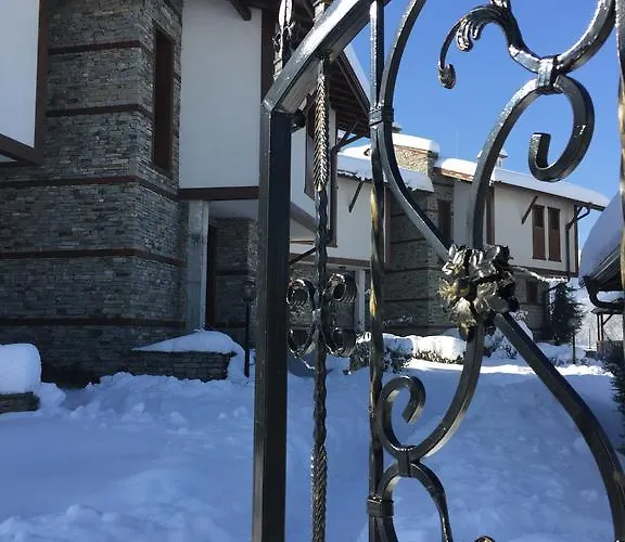 Villa Maria, Complex Aleksandria