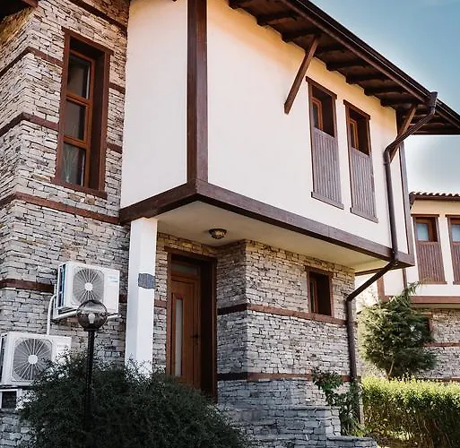 Maria, Complex Aleksandria * Dobrinishte